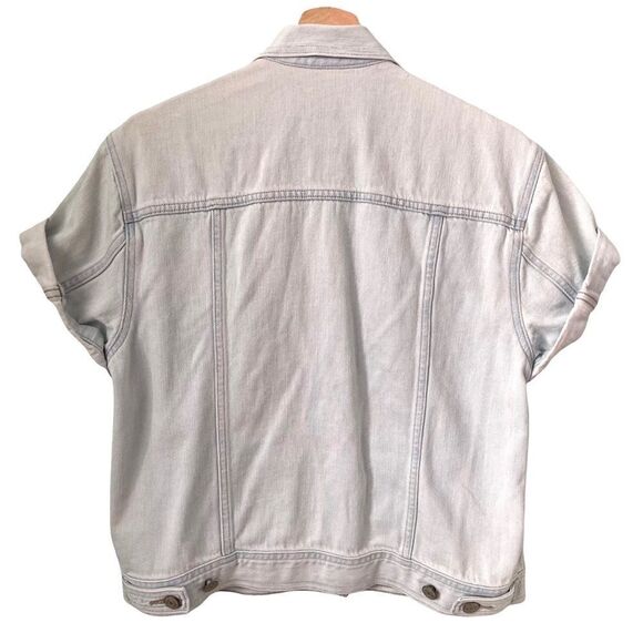 Gap 1969 Short Sleeve Light Indigo Jean Jacket in Size Small - Picture 4 of 16